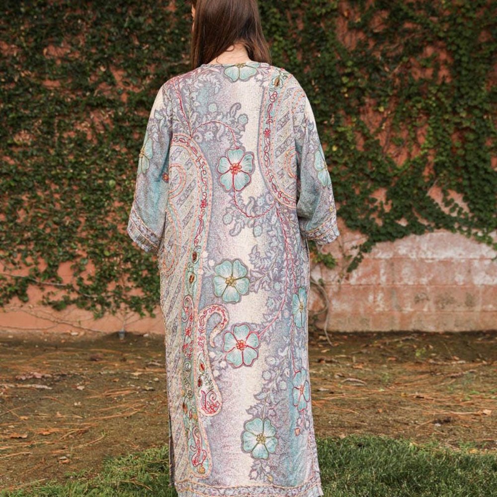 Hand Embroidered Designer Long Kimono - Picture 3 of 4